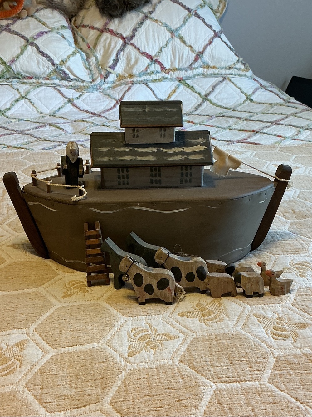 NOAHS ARK/VINTAGE